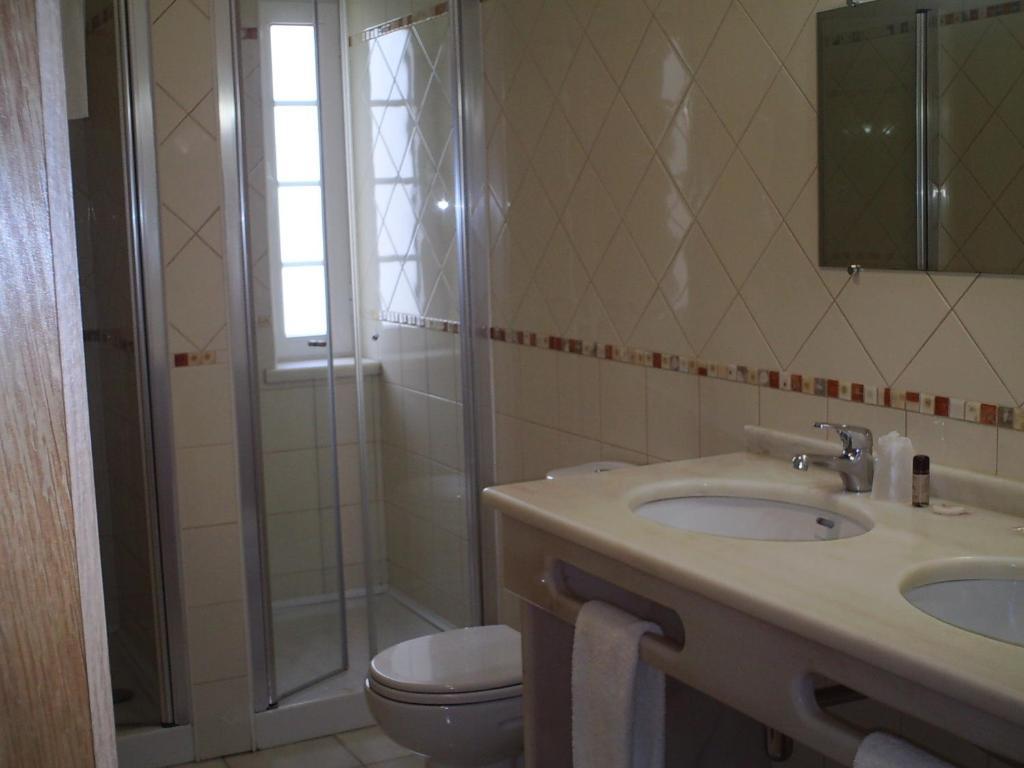 Hotel Serafim Almodôvar Zimmer foto